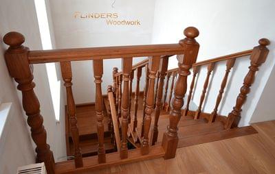Swing Stair / Wooden Oak Stair