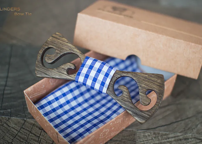 Bow Tie <TWIST> Original Wood Accessory