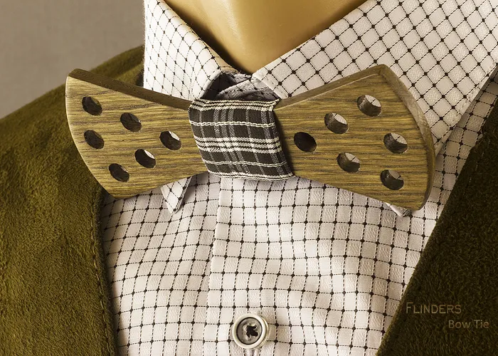 Wooden Bow Tie <ILLUMINANT> Bow Tie Brown 