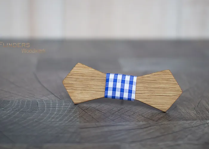 Classic Wooden Bow Tie <PUBLIC> Nature Oak