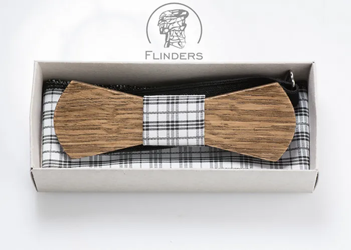Classic Wooden Bow Tie <ASTON > Brown Oak