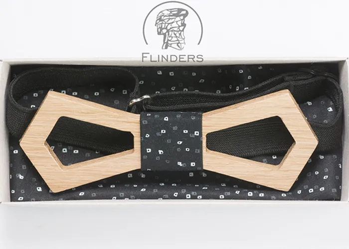 Classic Wooden Bow Tie <PUBLIC LIGHT>  Nature Oak Bowtie